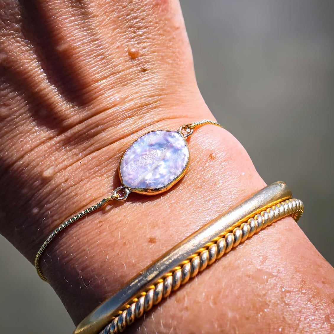 Mother of Pearl Pull Chain Bracelet