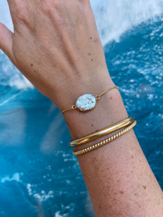 Mother of Pearl Pull Chain Bracelet