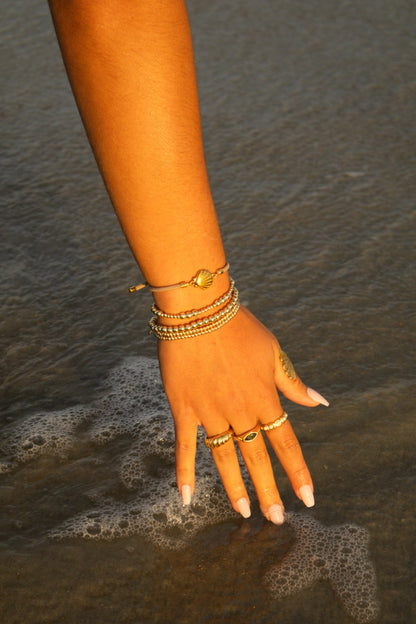 Shell Rope Bracelet