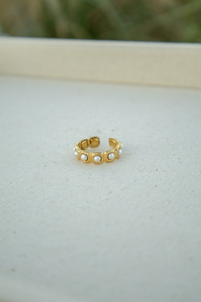 Gold Pearl Infinity Ring