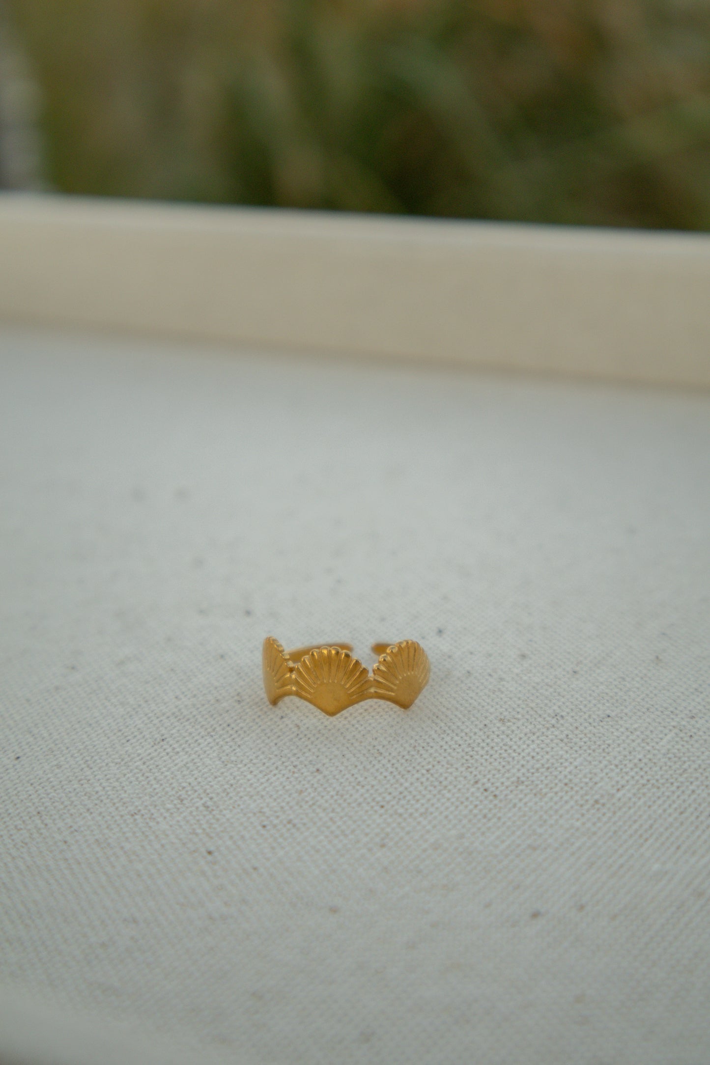 Fan Shells Ring