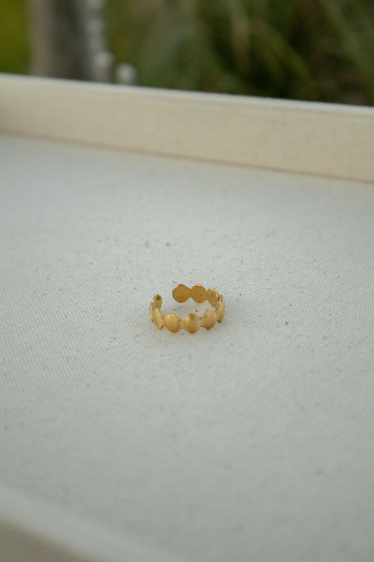 Mini Shells Ring