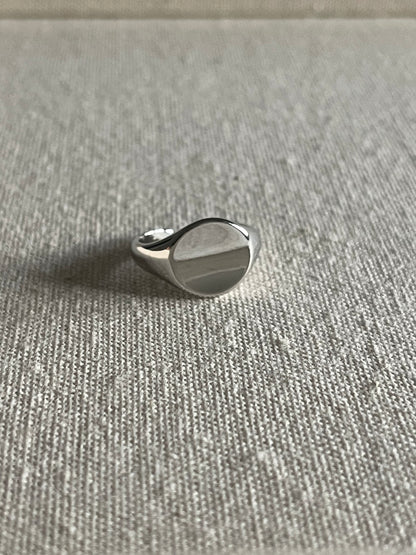 Signet Ring